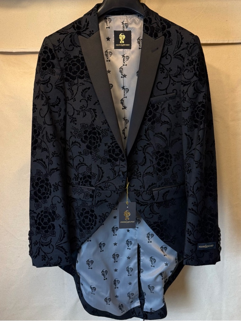 💀N&M by TWISTED TAILOR LONDON • Prom 36R Flock Velvet Tuxedo Tailcoat (McQUEEN)